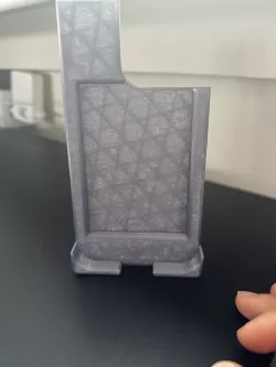 Tesla Model Y iPhone charging support for cable - MagSafe wallet 