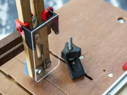 Blade Guard for DIY Jigsaw Table