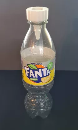 Fruit flies trap for PET bottle