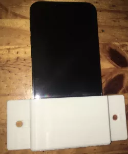 iPhone 13 Max Pro wall holder