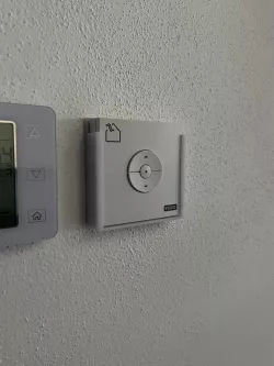 Velux KLI 310 Series remote wall mount