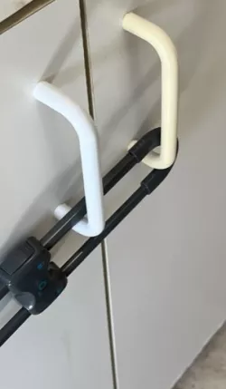 Customizable C-shaped drawer or cupboard handle