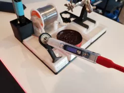 Gridfinity Pinecil Soldering Iron Stand (1x3)