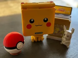 Pikachu Game Boy Advance SP Stand