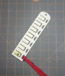 project card with floss tag tabs