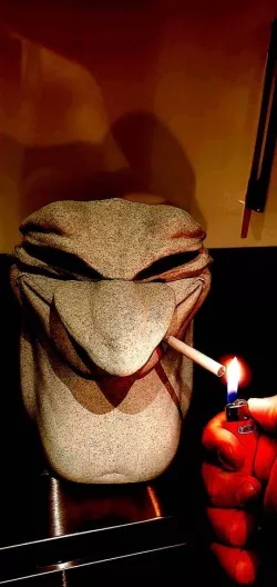 Scary-looking mask with a ciggie (the cigarette was in fact not 3D printed)