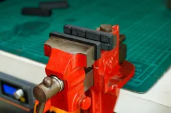Custom Magnetic Bench Vise Jaw Pad for 2.5-inch Vise