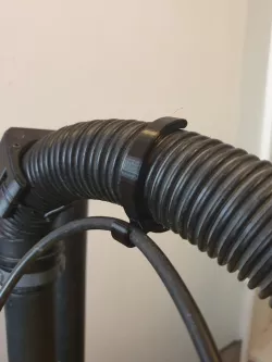 Vacuum cable clip (parametric)