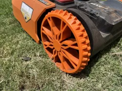 Landroid WR150 Studded Wheel