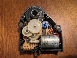 Jeep XJ + Other makes replacement blend door main gear