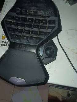 Logitech g13 button