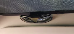 Glasses holder for Tesla Model 3/Y