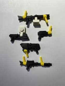 Lego-ified clone blasters & accessories