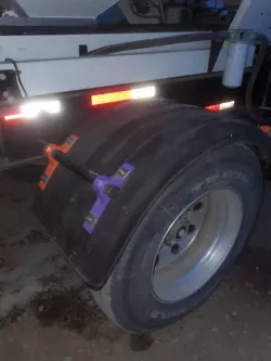 fender hanger