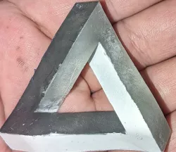 Penrose Triangle.