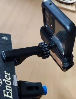 Print bed phone mount (fully printable)