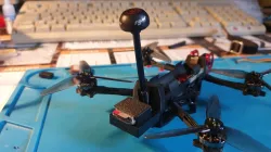 Antenna mount for 18650 1S quad
