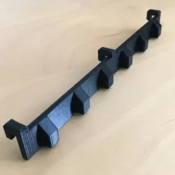 Atoma hanger for game master screen