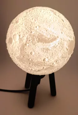 Hybrid Hanging/Desk Vesta Lamp