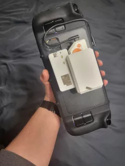 Project KillFlip - A FlipperZero Mount for dBrand Project_Killswitch