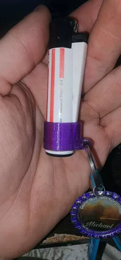 Clipper lighter keychain