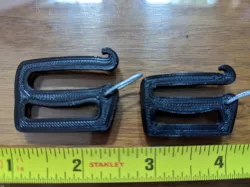 Gatekeeper backpack strap clip - gated G hook smaller version