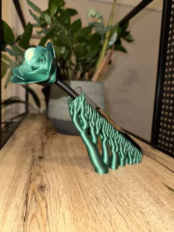 Test-tube vase with tree support