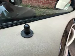 BMW X5 Door lock grommet