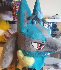 Lucario head base 
