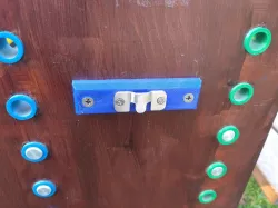 Scoreboard mount
