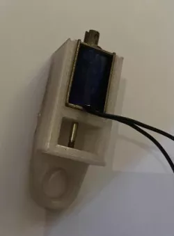 Solenoid locking mechanism