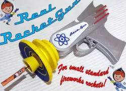 Gun for real rocket fireworks!