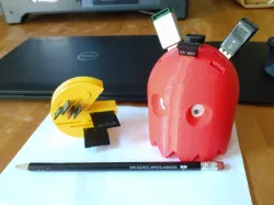 PacMan ghost USB/Cards storage