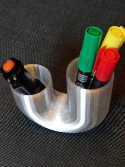 Tubular Vase for desk utilities