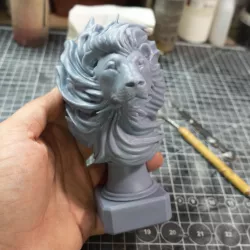 Bust Epic Lion