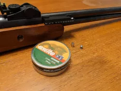 One-Hand Magnetic Air Rifle .22 Pellet Rack