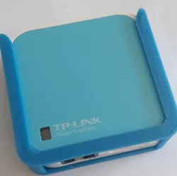 TP-Link mini TL-WR702N Wall mount bracket