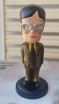 DWIGHT SCHRUTE BOBBLEHEAD