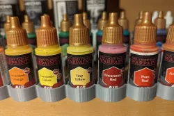 Simple Airbrush / Miniature Paint Holder
