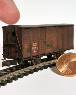 TTm 1000mm narrow gauge boxcar 99-02-25 (1/120 scale)