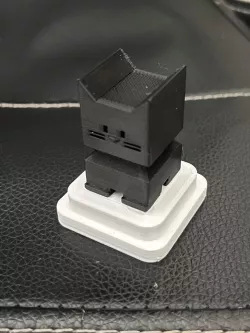 Cali Cat - The Calibration Cat stand