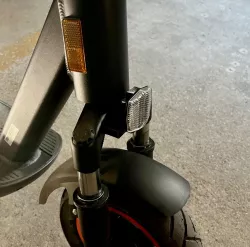 Kugoo M3 Reflector Airtag Mount