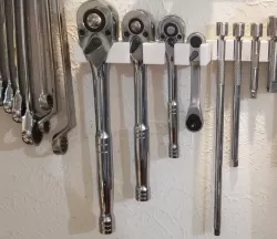 Ratchet holder
