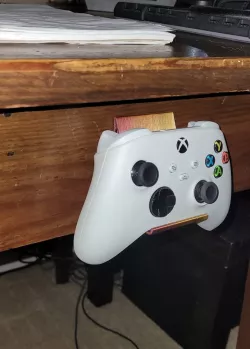Vertical Mount Xbox 1 Controller Hanger