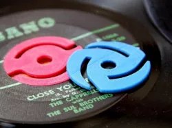 Heavy Rotation 45 rpm adapter