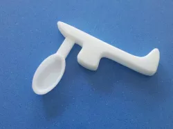 Right angle spoon