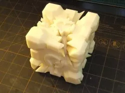 Screwless Companion Cube Gears