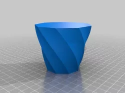 My Customized Twisted Polygon Vase 3