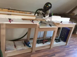 Workbench with mitre saw