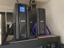 APC BR1500G Back-UPS Pro Anti-Tip Feet
